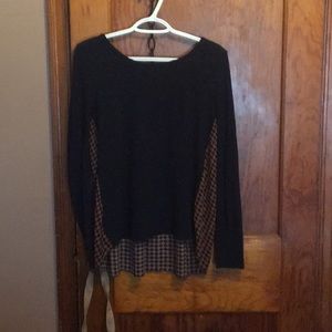 Blue long sleeve shirt